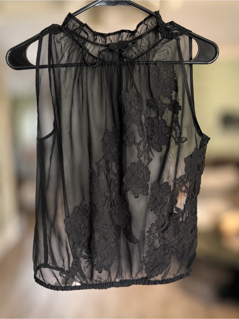JU’S Ladies Black Sheer Mesh Floral Lace Appliqué Blouse Top Size Small